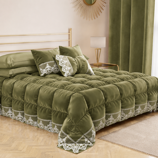 Cuscini Arredo in Velluto e Balza con Pizzo Rebrodè 2pz, Cuscini divano Verde Oliva By Sissy