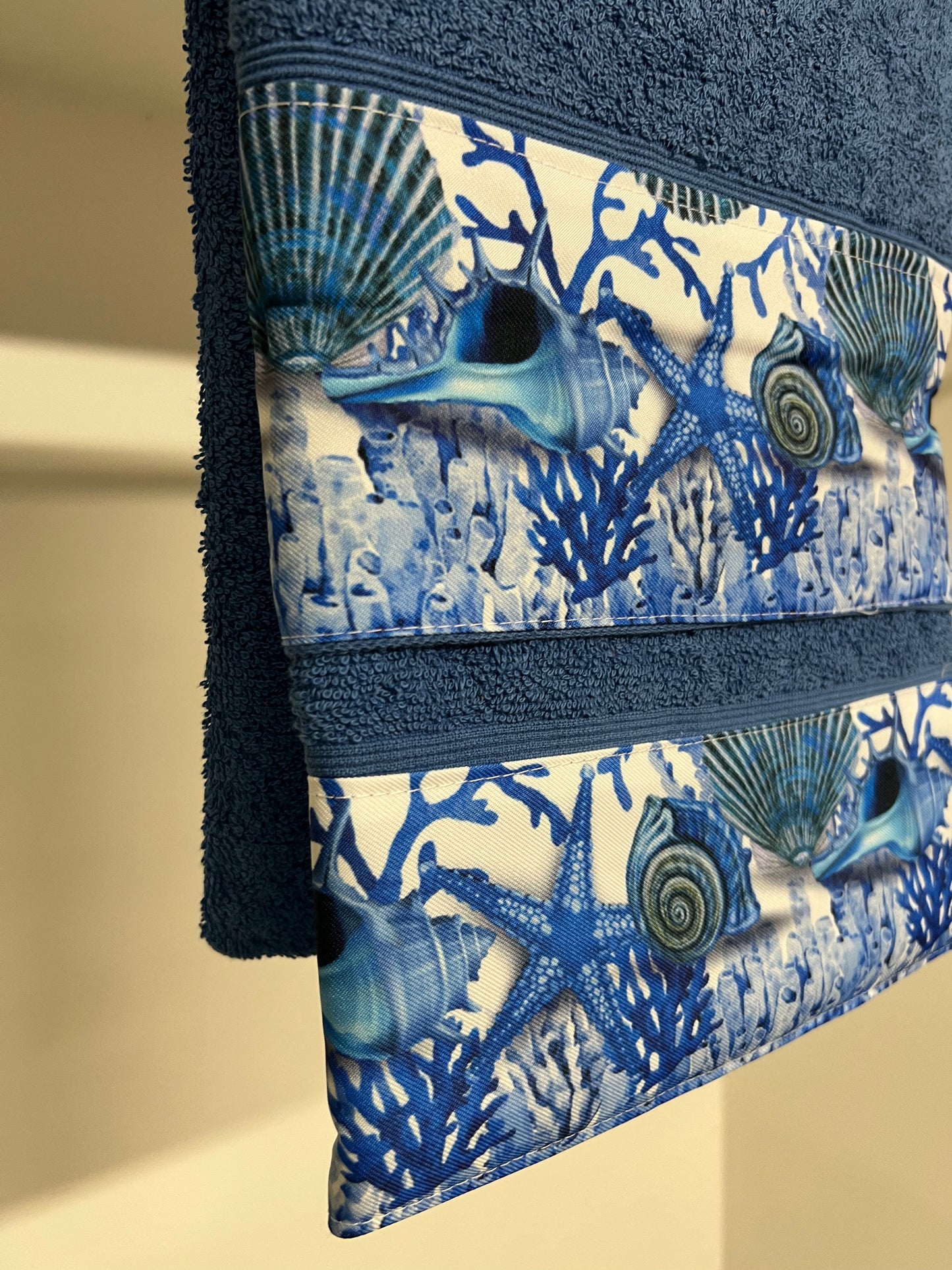 Serviette de bain 1+1 avec bordure en impression numérique Corail
