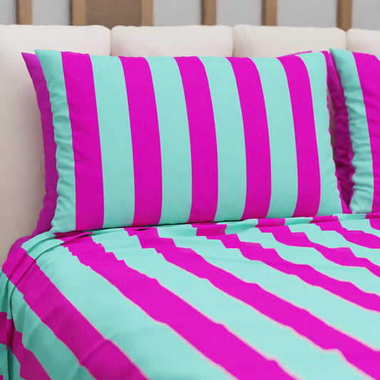 Lenzuolo Copriletto e Federe in Microfibra Righe Fucsia/Celeste.