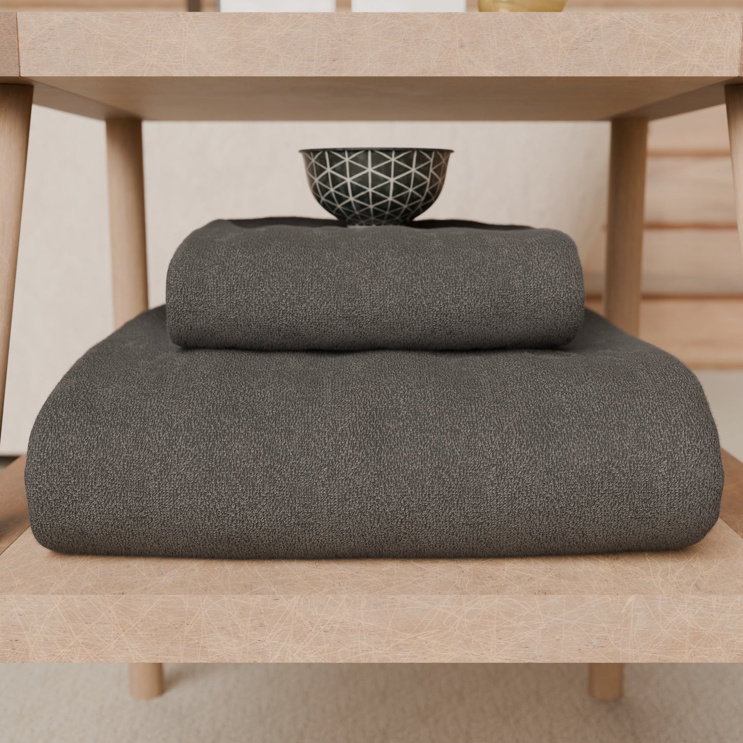 Serviettes de bain en éponge unie couleur gris foncé