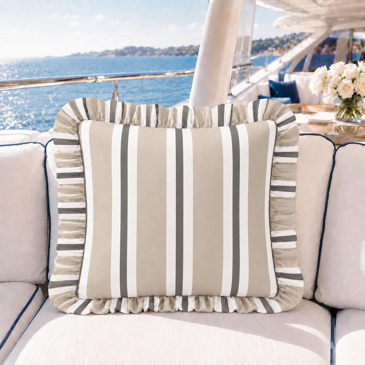 Cuscino Arredo con Rouches Mille Righe 31