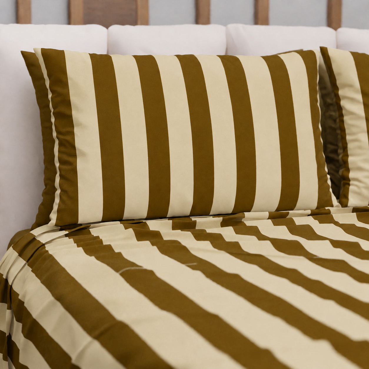 Copriletto Estivo, Coperta Leggera, con Federe Le Righe Marrone/Beige.
