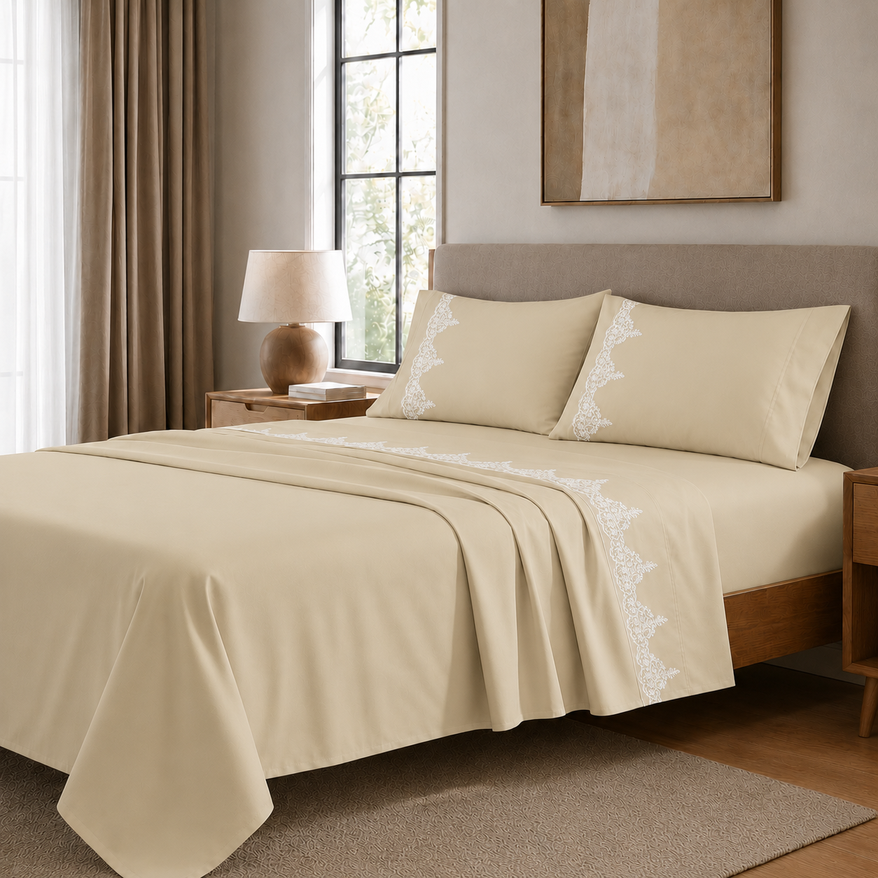 Lenzuola Matrimoniali in Puro Cotone Percalle con Balza in Pizzo Chantilly Beige