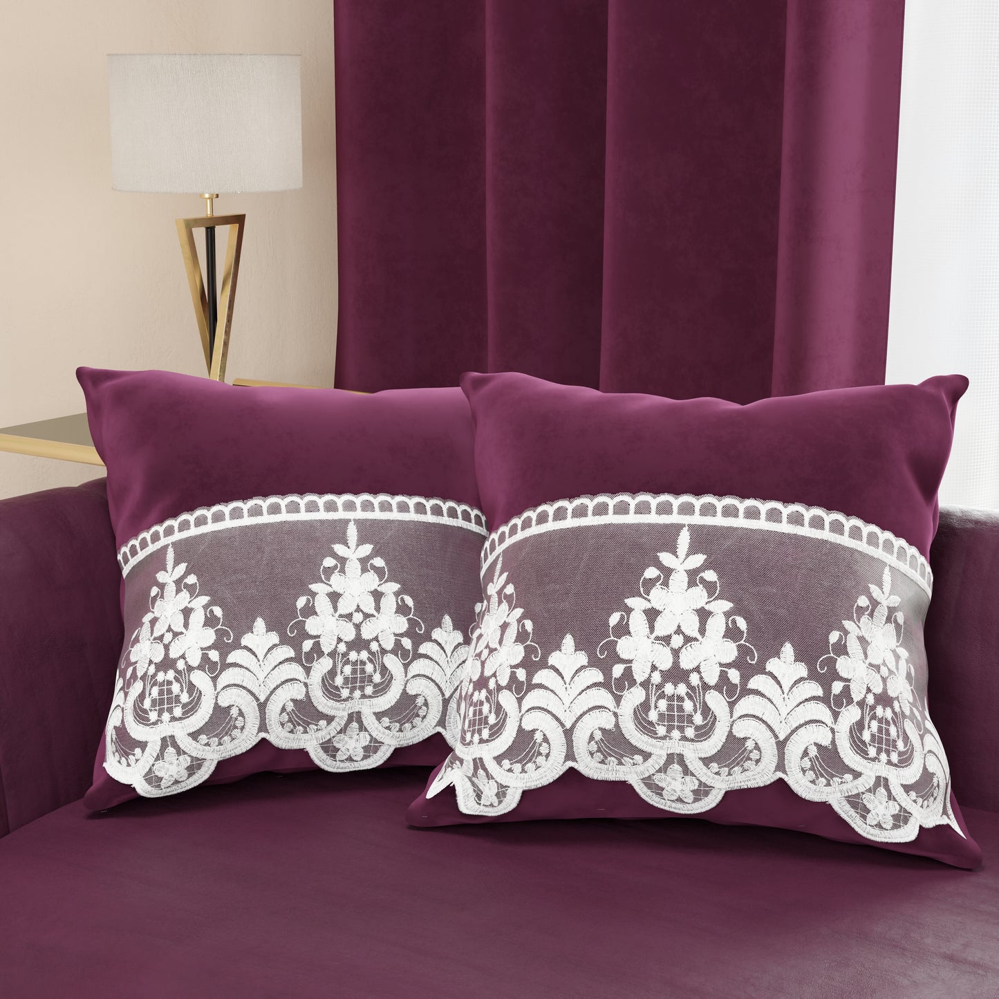 Coussins décoratifs en velours avec volant et dentelle rebrodée 2pcs, coussins de canapé prune par Sissy