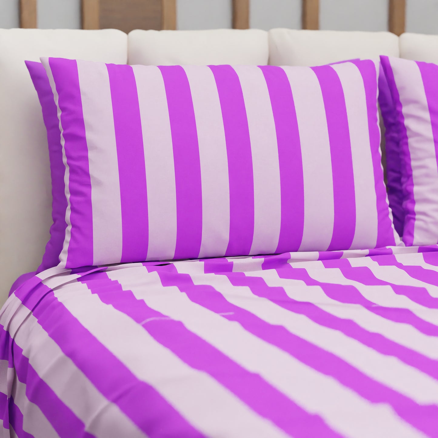 Copriletto Estivo, Coperta Leggera, con Federe Le Righe Lilla/Rosa.