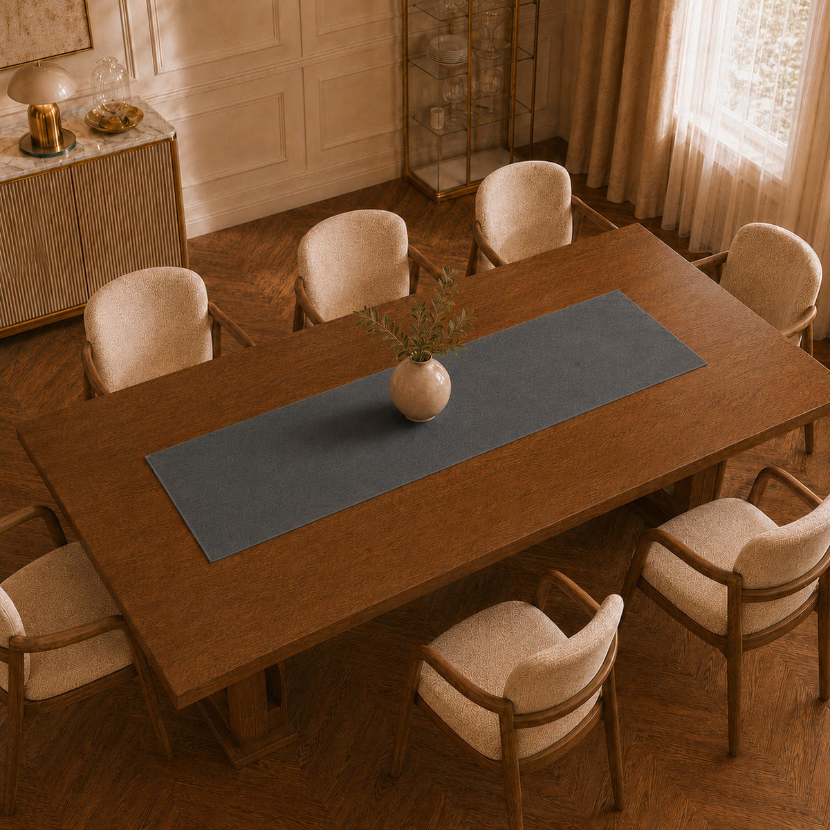 Runner da tavola effetto velluto Grigio Scuro, 55 × 150 cm — vista dall’alto
