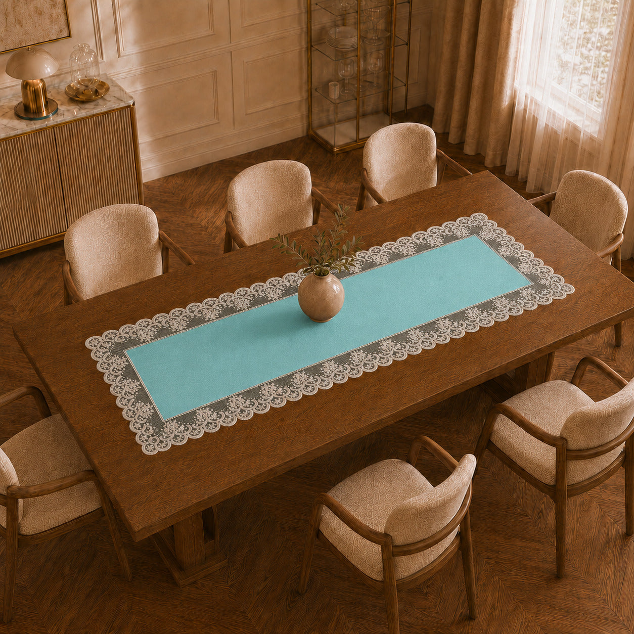 Runner da tavola effetto velluto Tiffany con Pizzo Rebrodé bianco, 55 × 150 cm — vista dall’alto