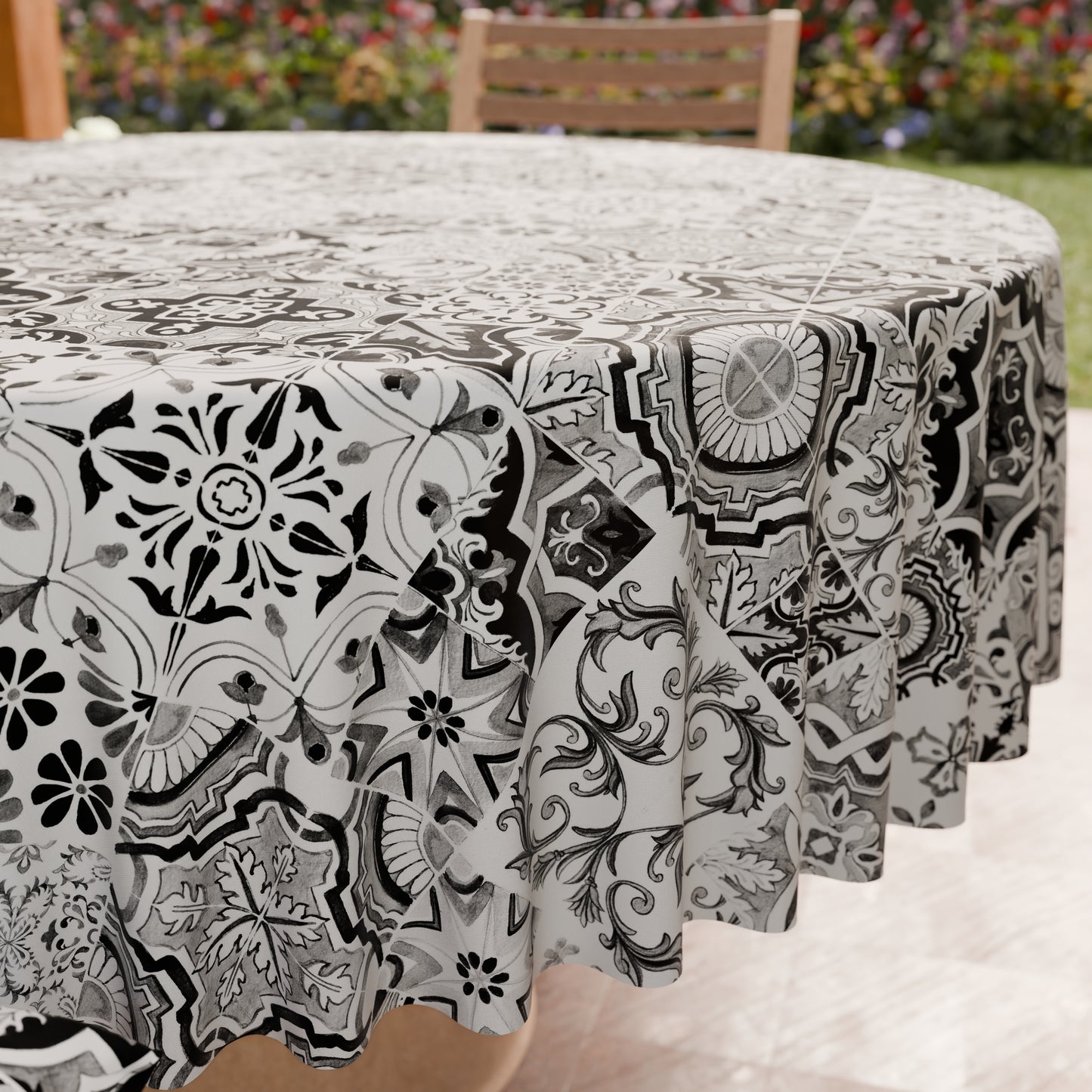Nappe Ronde Anti-taches Élégante - Idéale pour cuisine et salle à manger - Vietri Noir