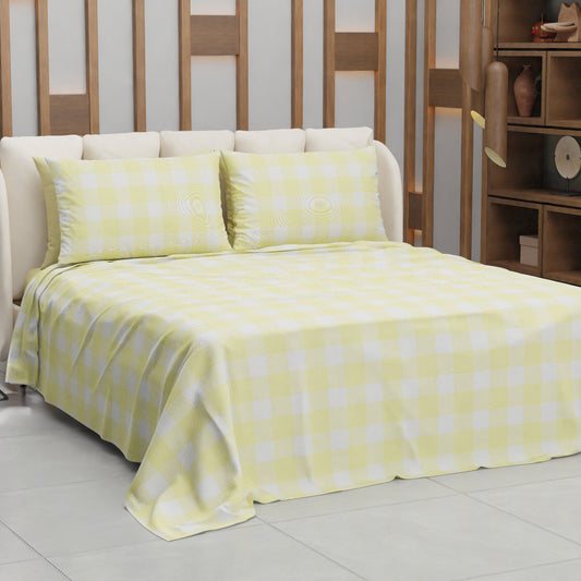 Lenzuolo Copriletto e Federe in Microfibra A Quadretti Giallo.